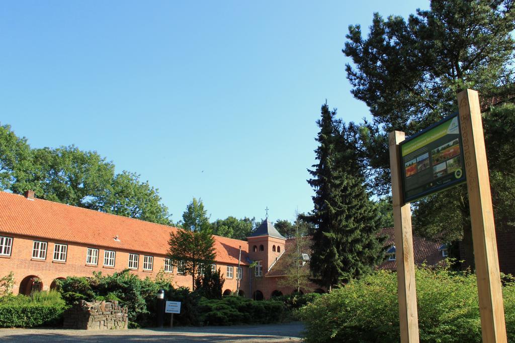 Hotel De Volksabdij Ossendrecht Exteriér fotografie